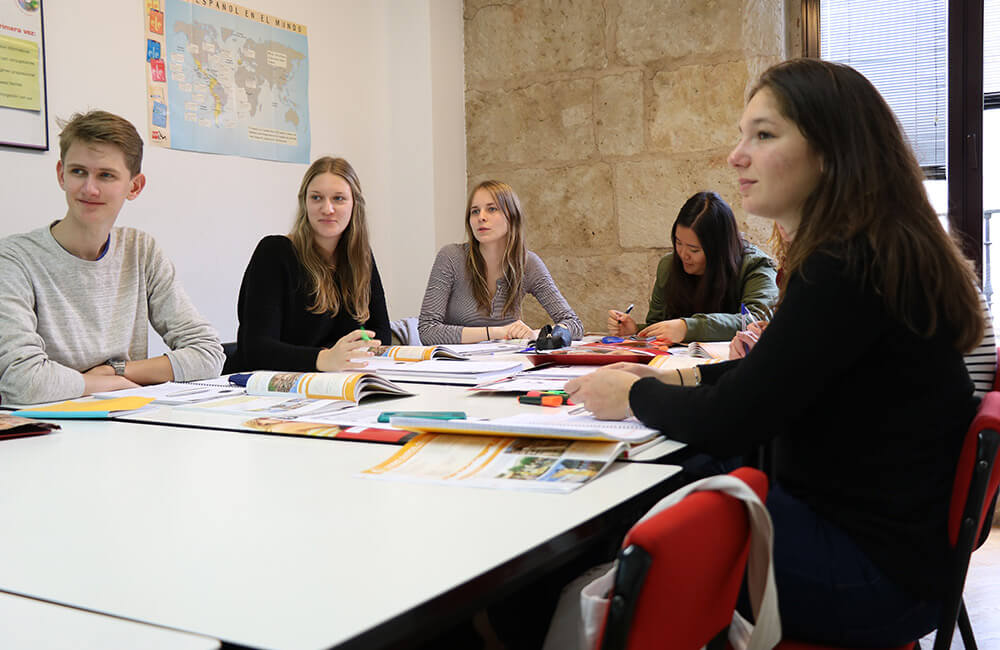 NOSSA ESCOLA EM SALAMANCA DQ 13